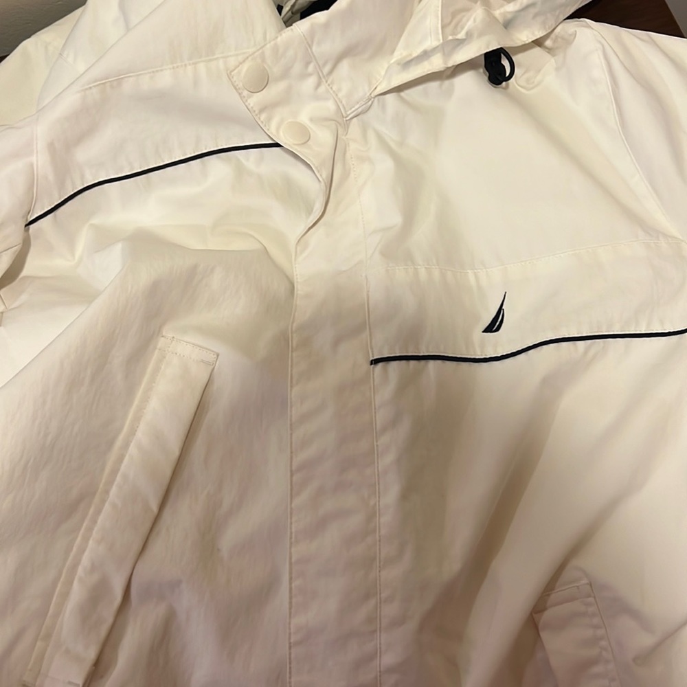 XL Mens white and blue rain jacket, nautical , good condition